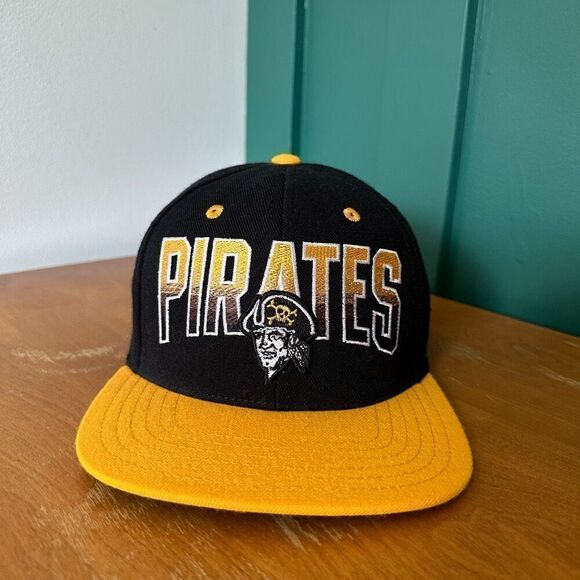 American Needle Men’s MLB Vintage Pittsburgh Pirates Fade Snapback Hat - Picture 1 of 16
